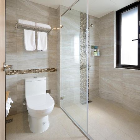 Joyfultel Hotel Guishan Bagian luar foto