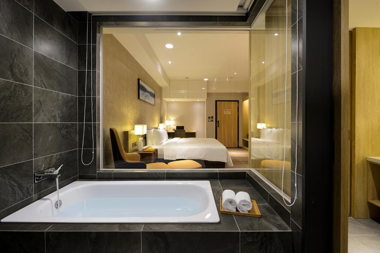 Joyfultel Hotel Guishan Bagian luar foto