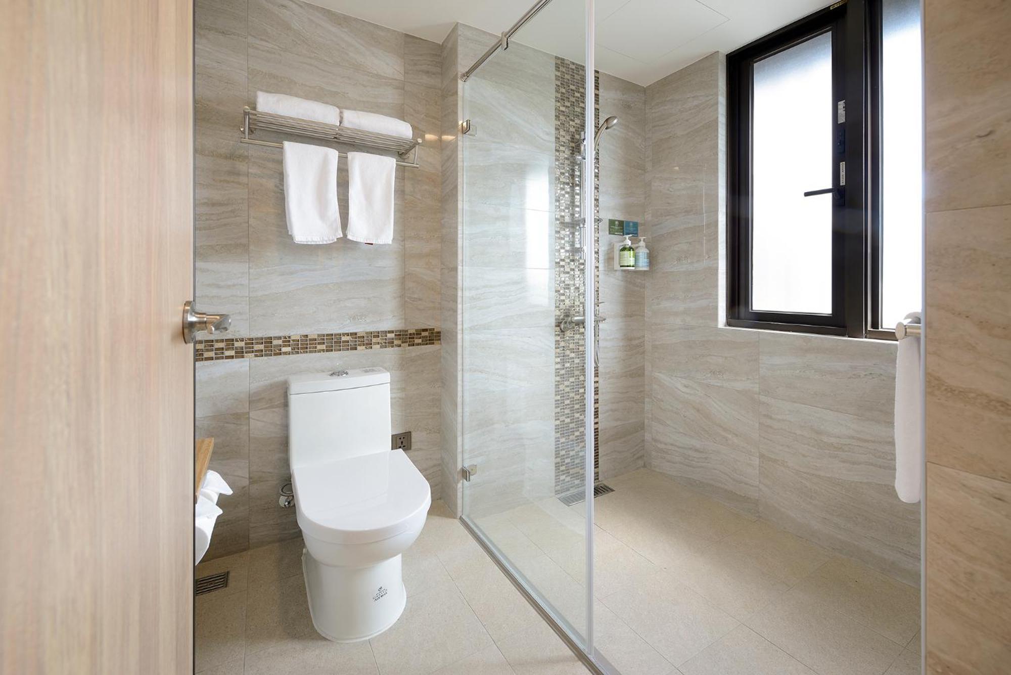 Joyfultel Hotel Guishan Bagian luar foto